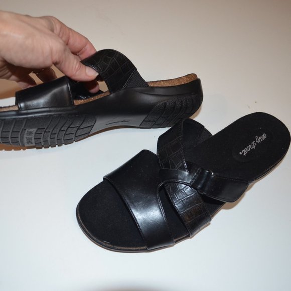 Easy Street (R) COMFORT WAVE TM Black Open Heels 1.5' Women Sandals 8M - Picture 3 of 5